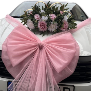 Aranjament Baby Pink cu Inimi – Buchet Handmade pentru Mașina de Nuntă | Evenimente De Lux